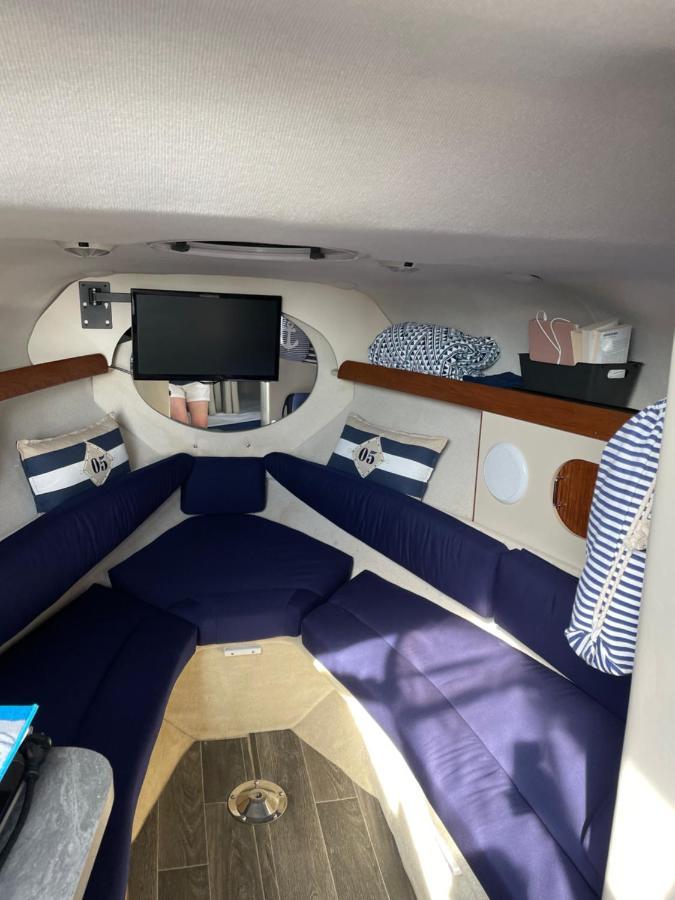 Superbe Bateau « Le Nanylia » Hotel Boulogne-sur-Mer Eksteriør billede