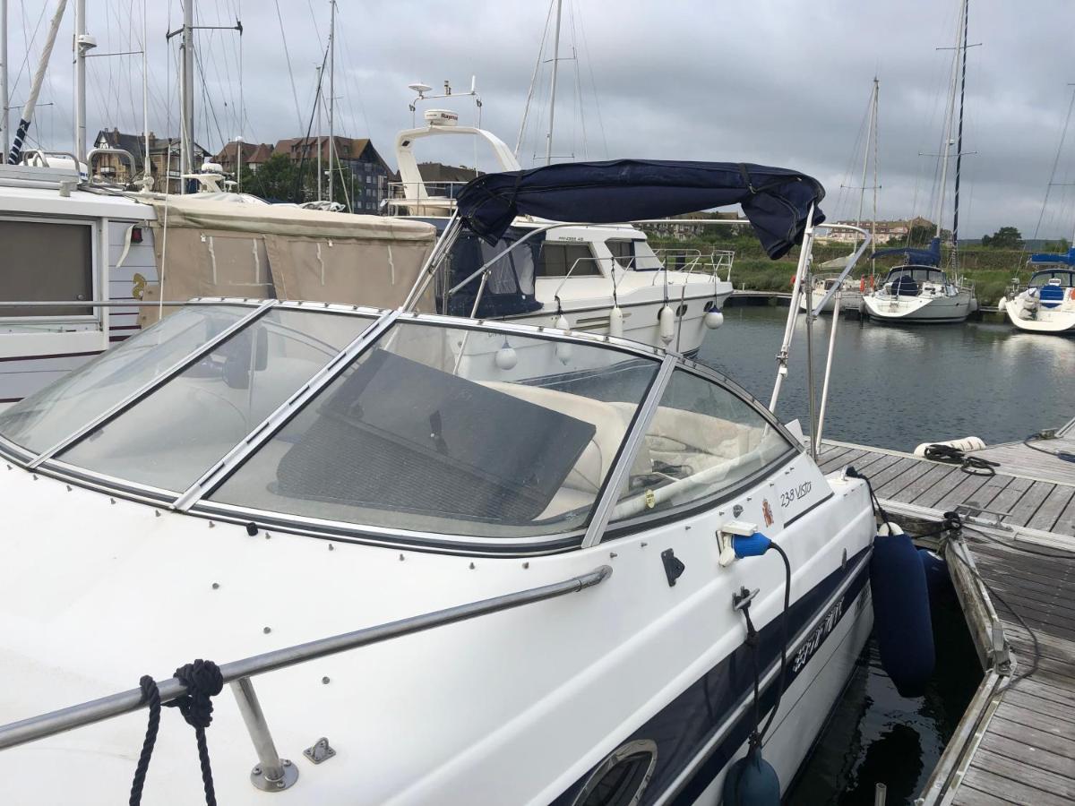 Superbe Bateau « Le Nanylia » Hotel Boulogne-sur-Mer Eksteriør billede